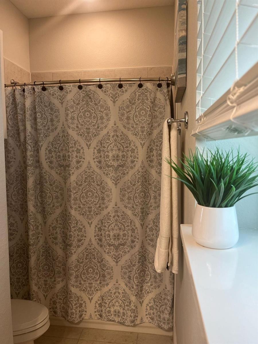 Image 40 of 42 For 6940 Bridgman Street