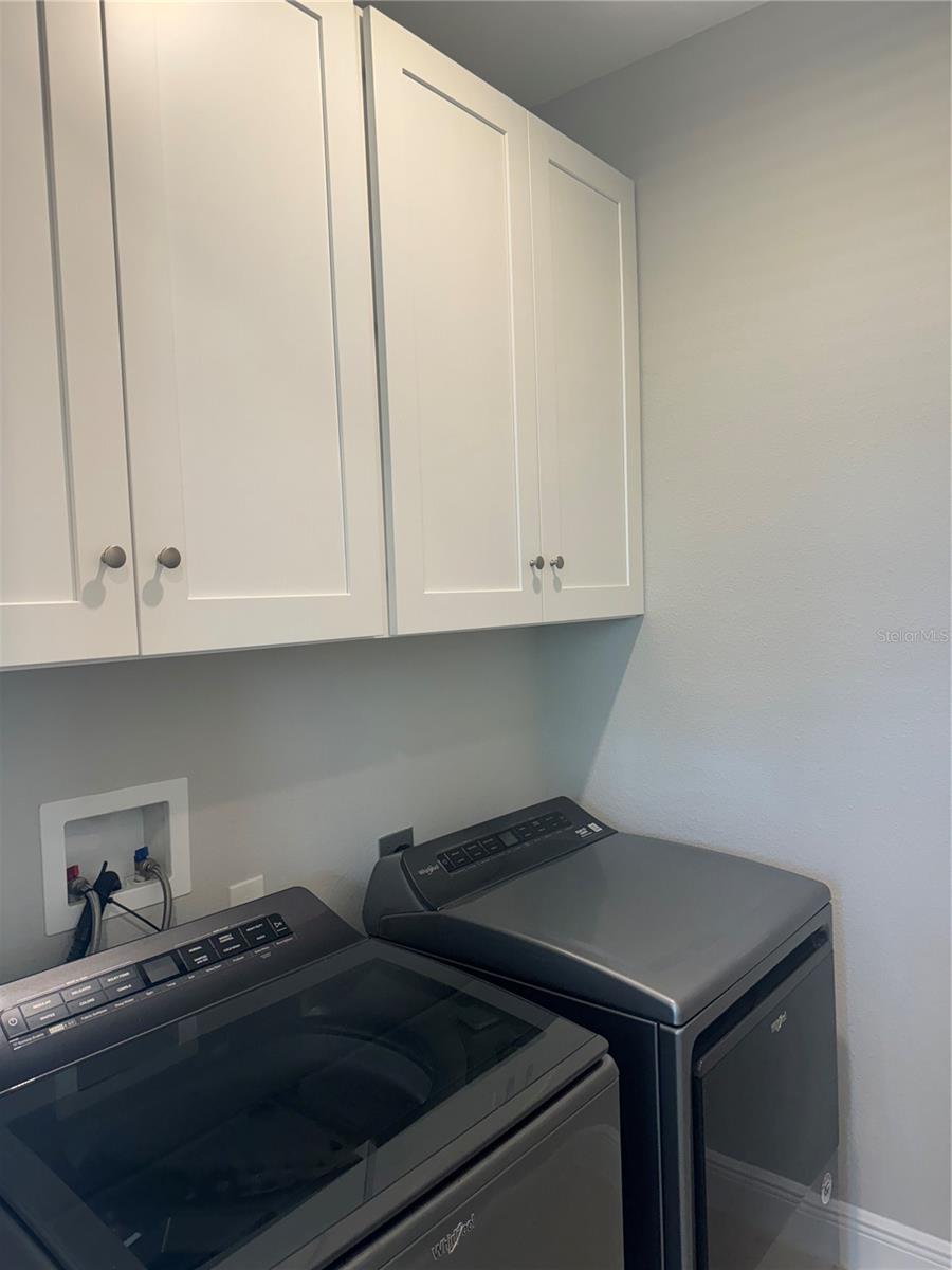 Image 7 of 42 For 6940 Bridgman Street