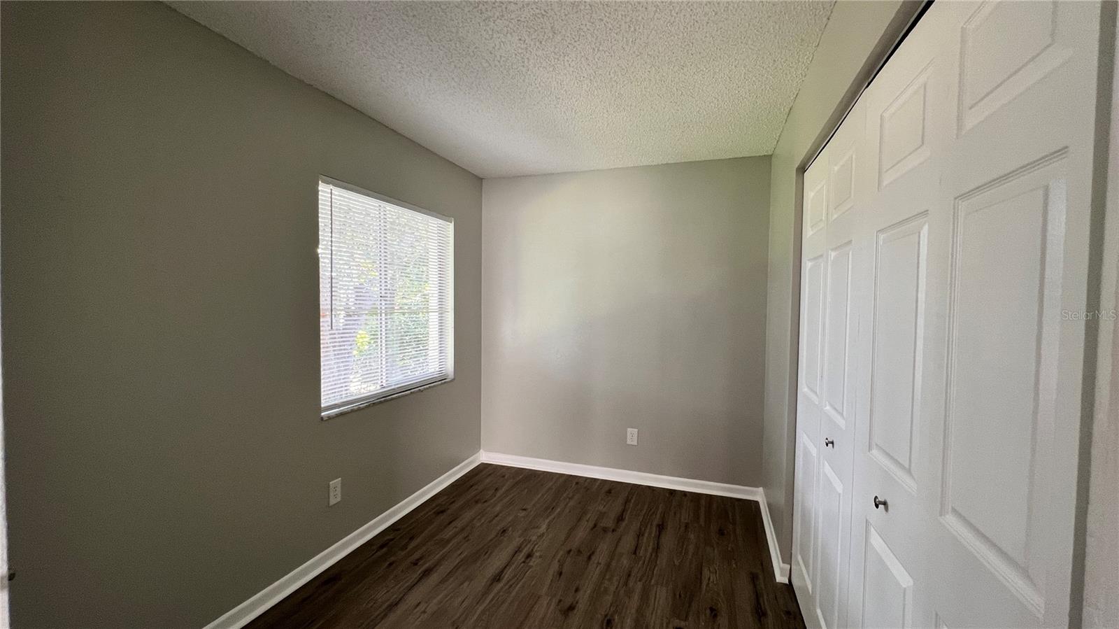 Image 8 of 19 For 632 Pavare Court 632