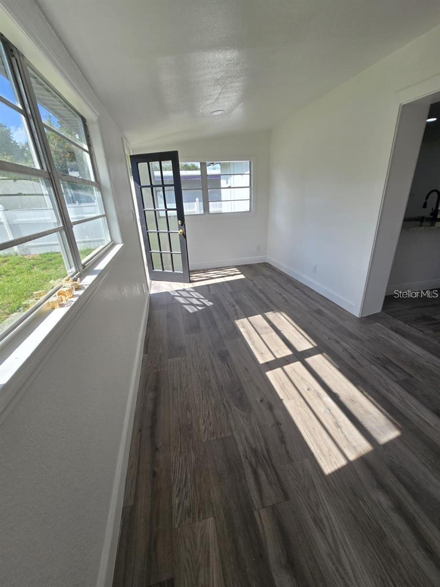 Image 28 of 37 For 1232 Elinore Drive