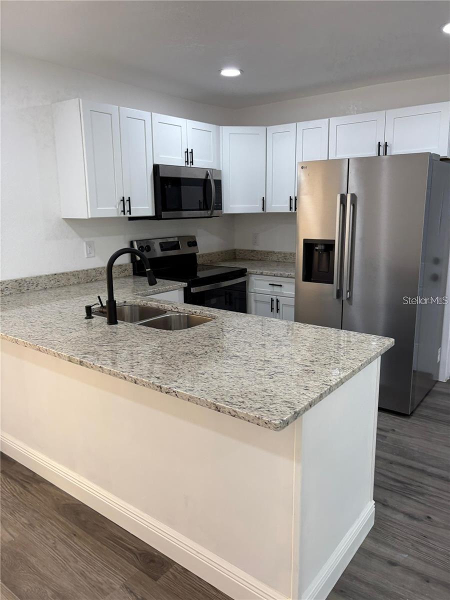 Image 7 of 37 For 1232 Elinore Drive