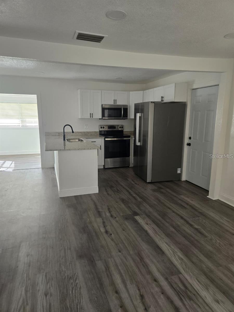 Image 8 of 37 For 1232 Elinore Drive