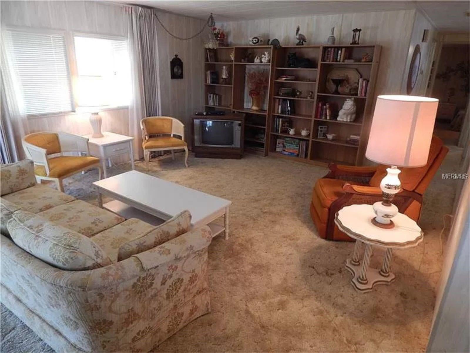 Image 2 of 19 For 498 Longwood Drive