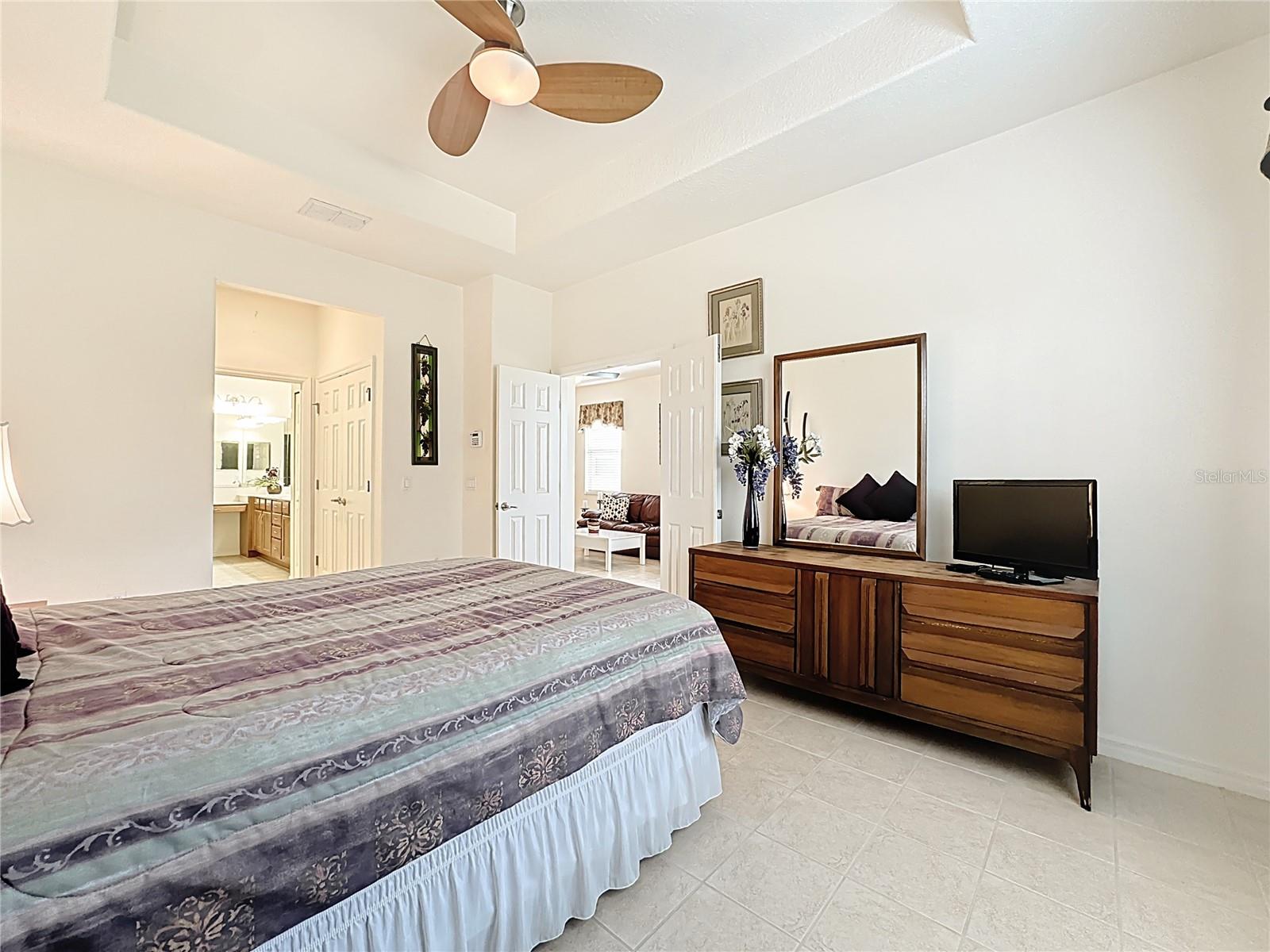 Image 31 of 77 For 2711 Palm Tree Drive