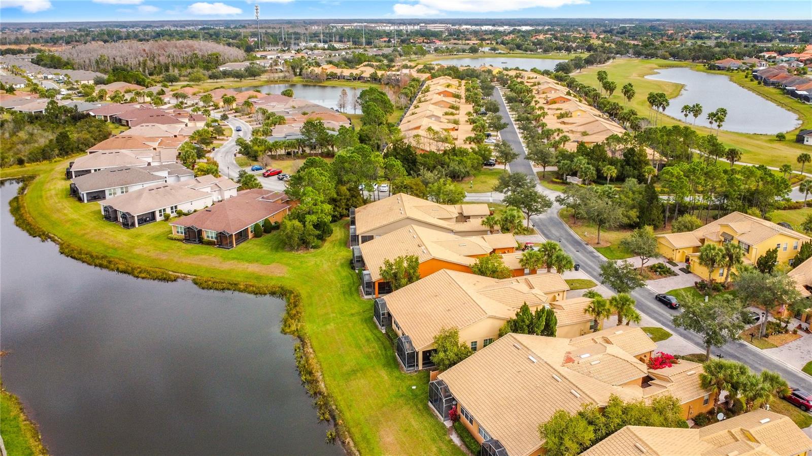 Image 47 of 77 For 2711 Palm Tree Drive