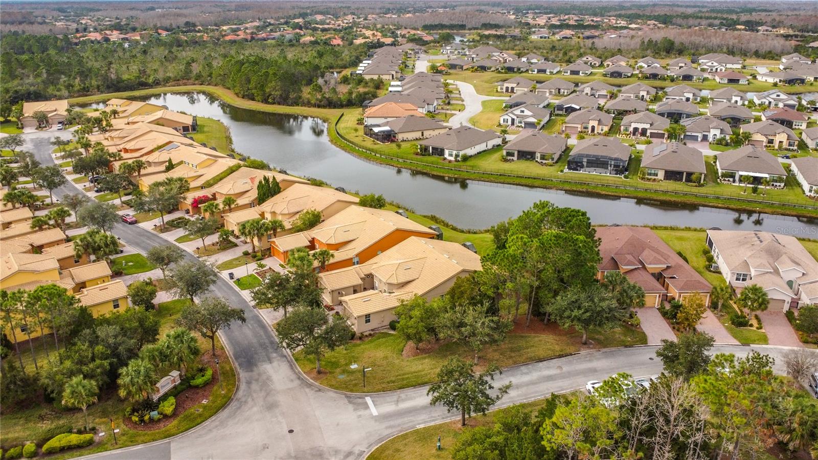 Image 57 of 77 For 2711 Palm Tree Drive