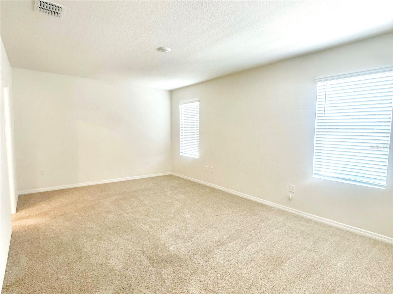 Image 10 of 20 For 1388 Berry Ln