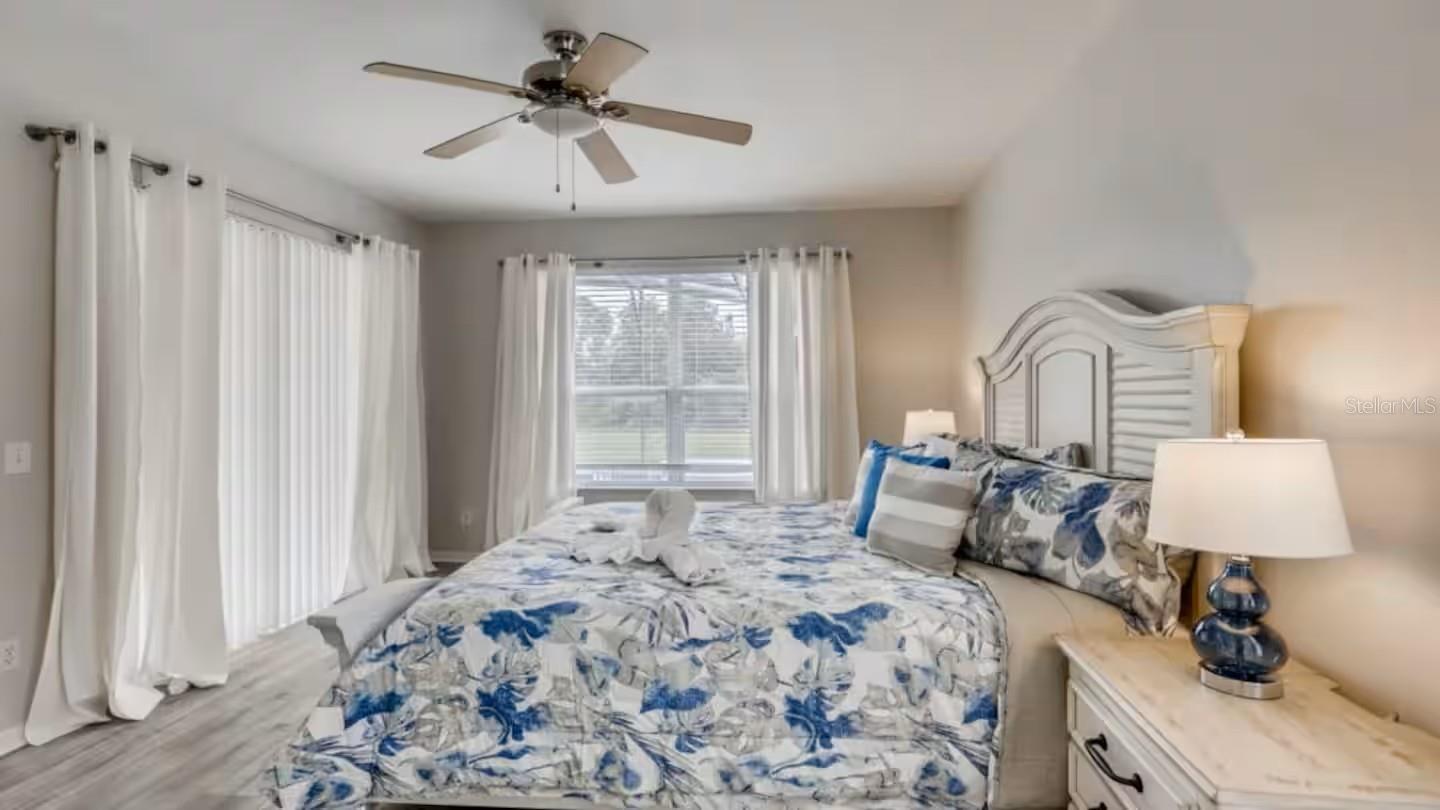 Image 14 of 34 For 8527 La Isla Drive