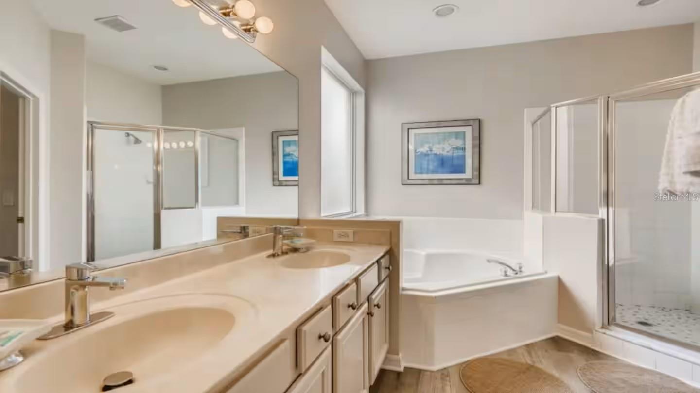 Image 23 of 34 For 8527 La Isla Drive