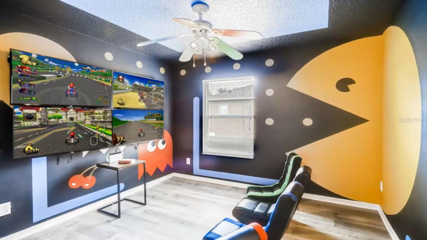 Image 9 of 34 For 8527 La Isla Drive