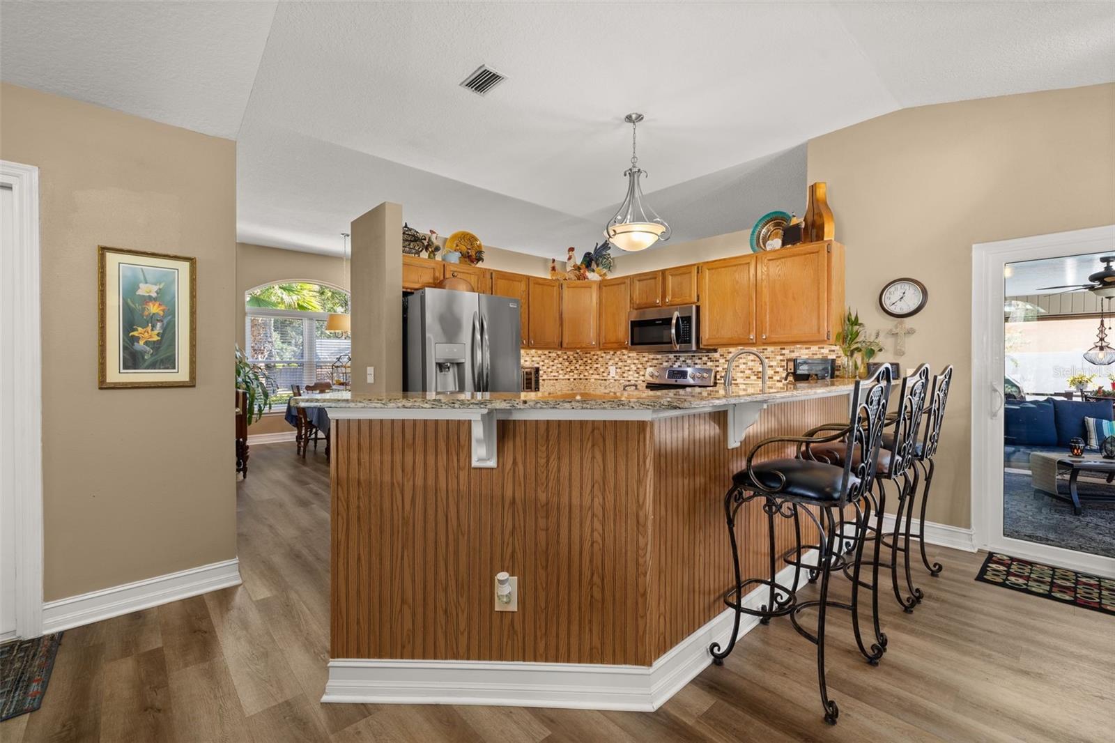 Image 19 of 80 For 1737 Queen Palm Drive