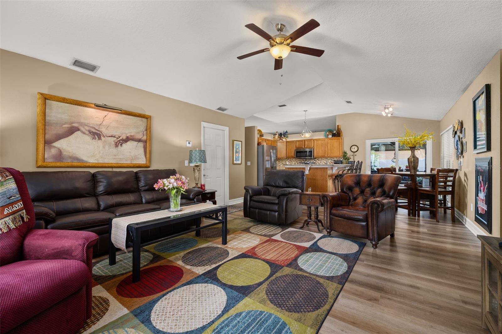 Image 24 of 80 For 1737 Queen Palm Drive