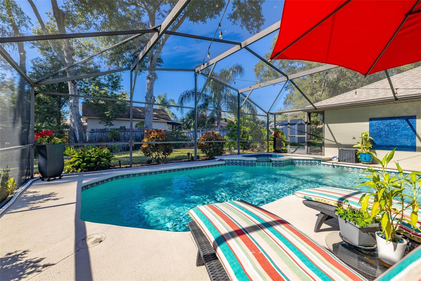 Image 37 of 80 For 1737 Queen Palm Drive