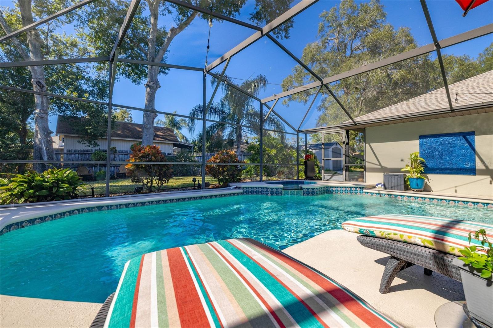 Image 44 of 80 For 1737 Queen Palm Drive