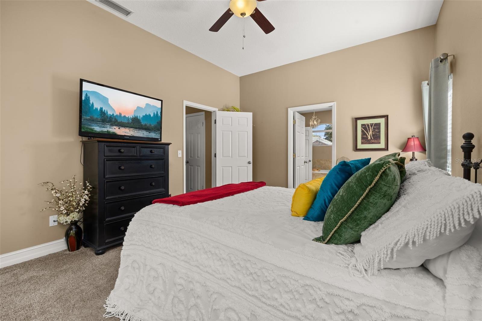 Image 9 of 80 For 1737 Queen Palm Drive