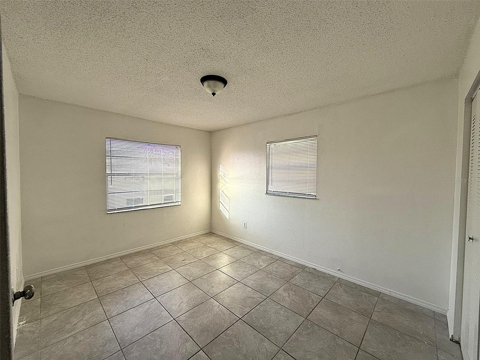 Image 8 of 17 For 698 Michigan Court 4