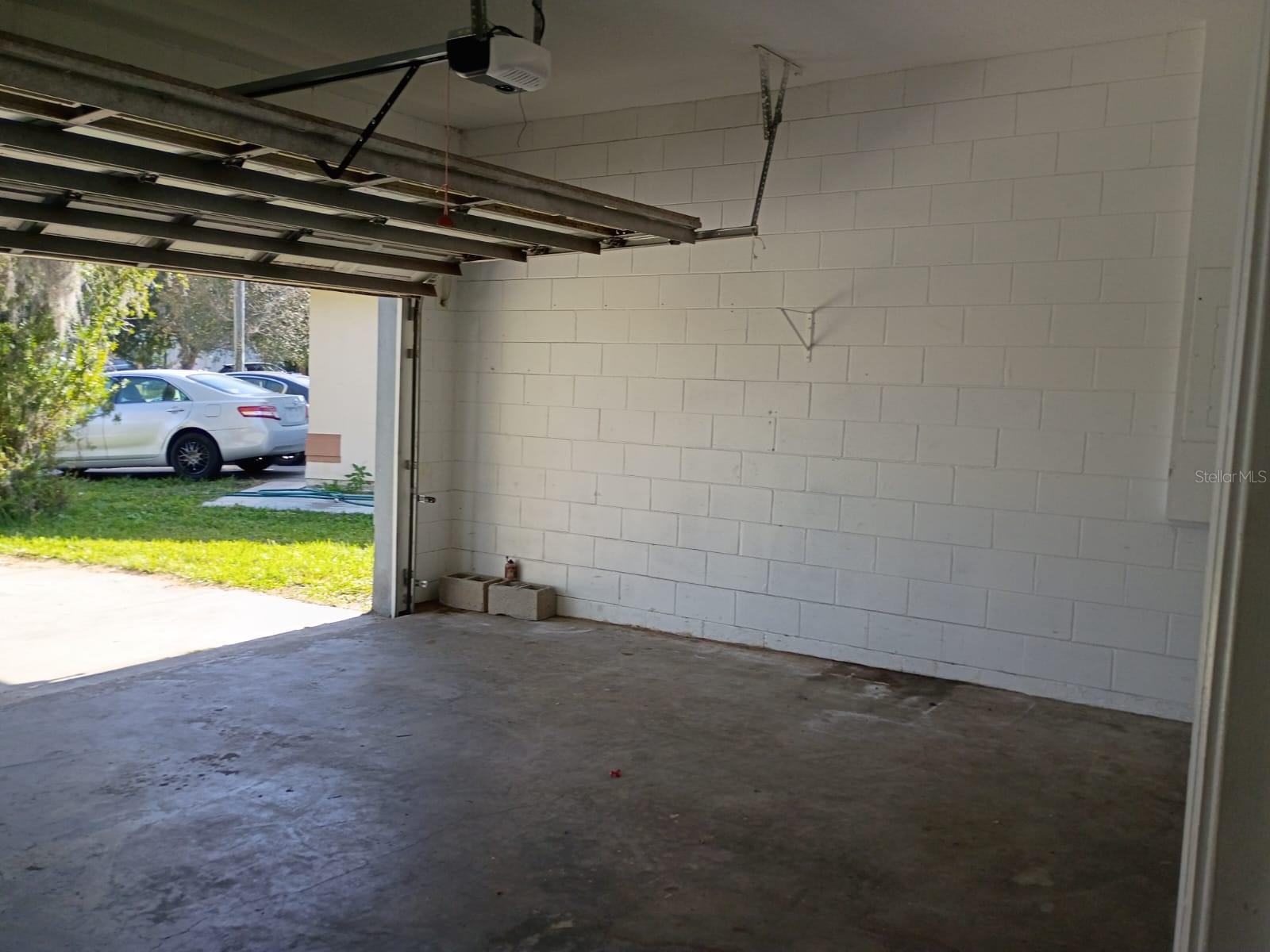 Image 12 of 14 For 829 Blanc Court