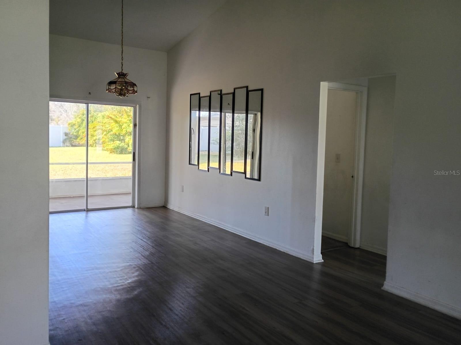 Image 2 of 14 For 829 Blanc Court