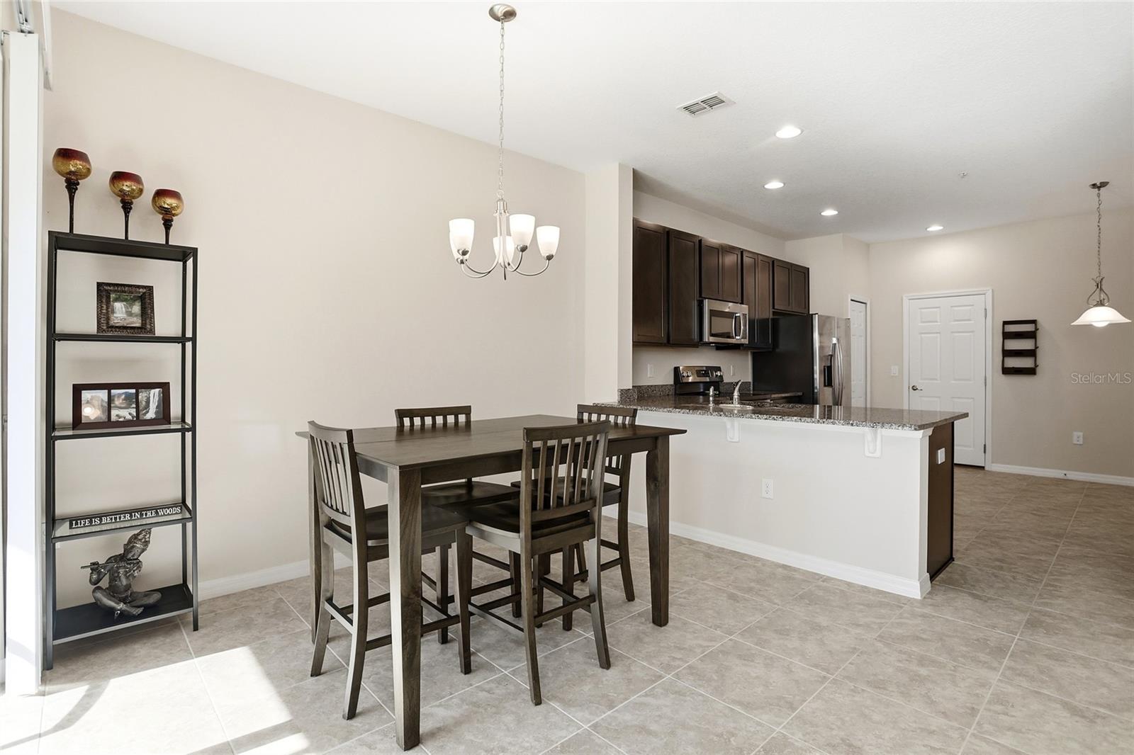 Image 10 of 31 For 2428 Seven Oaks Drive