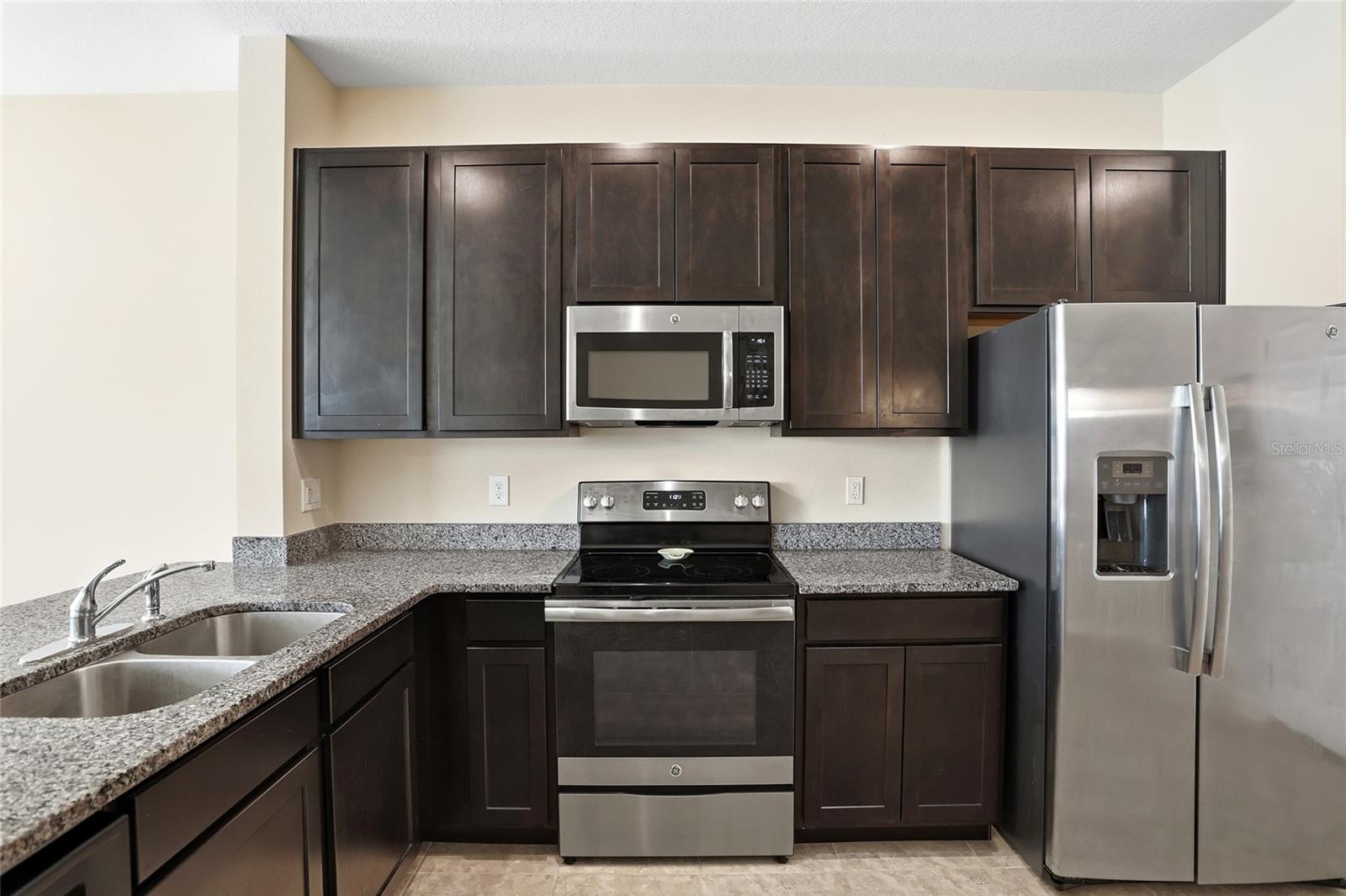 Image 12 of 31 For 2428 Seven Oaks Drive