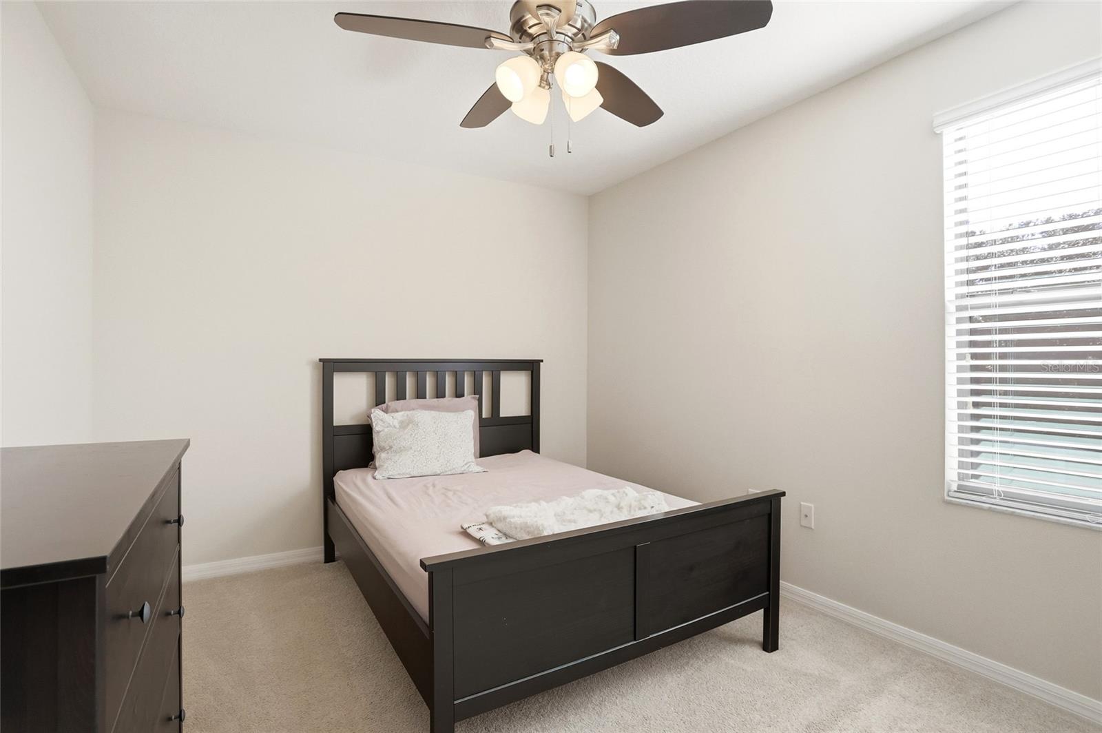 Image 18 of 31 For 2428 Seven Oaks Drive