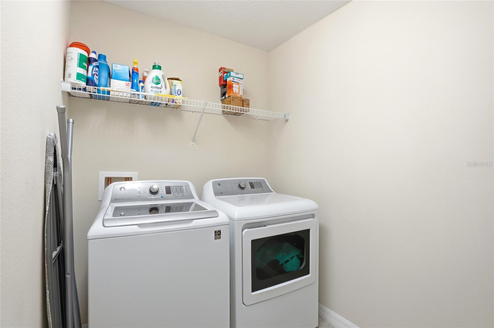 Image 19 of 31 For 2428 Seven Oaks Drive