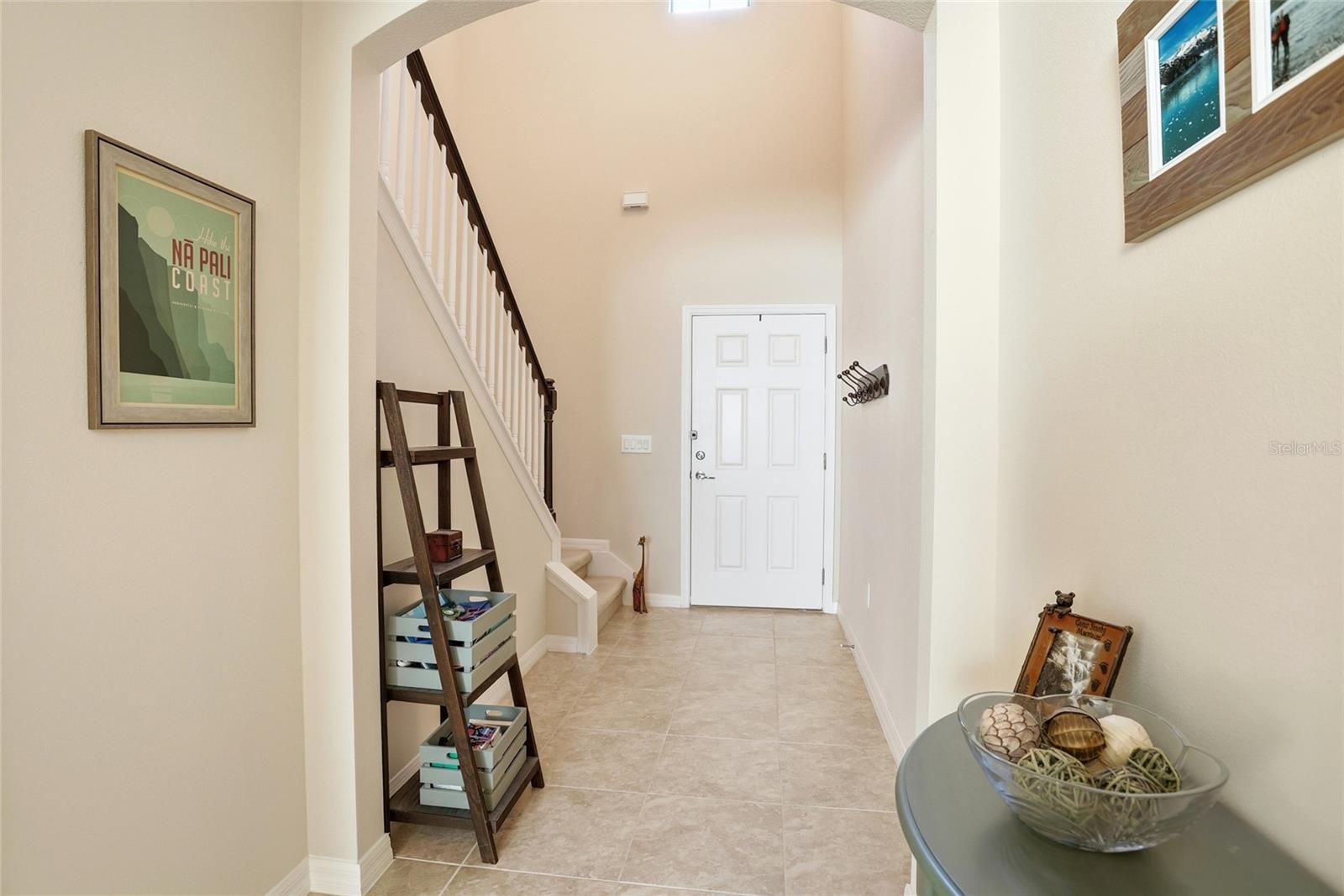 Image 5 of 31 For 2428 Seven Oaks Drive