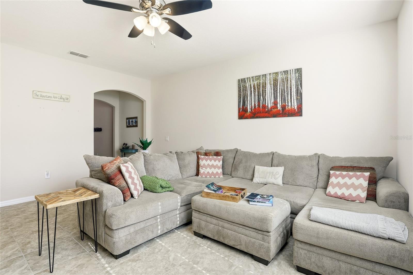 Image 9 of 31 For 2428 Seven Oaks Drive