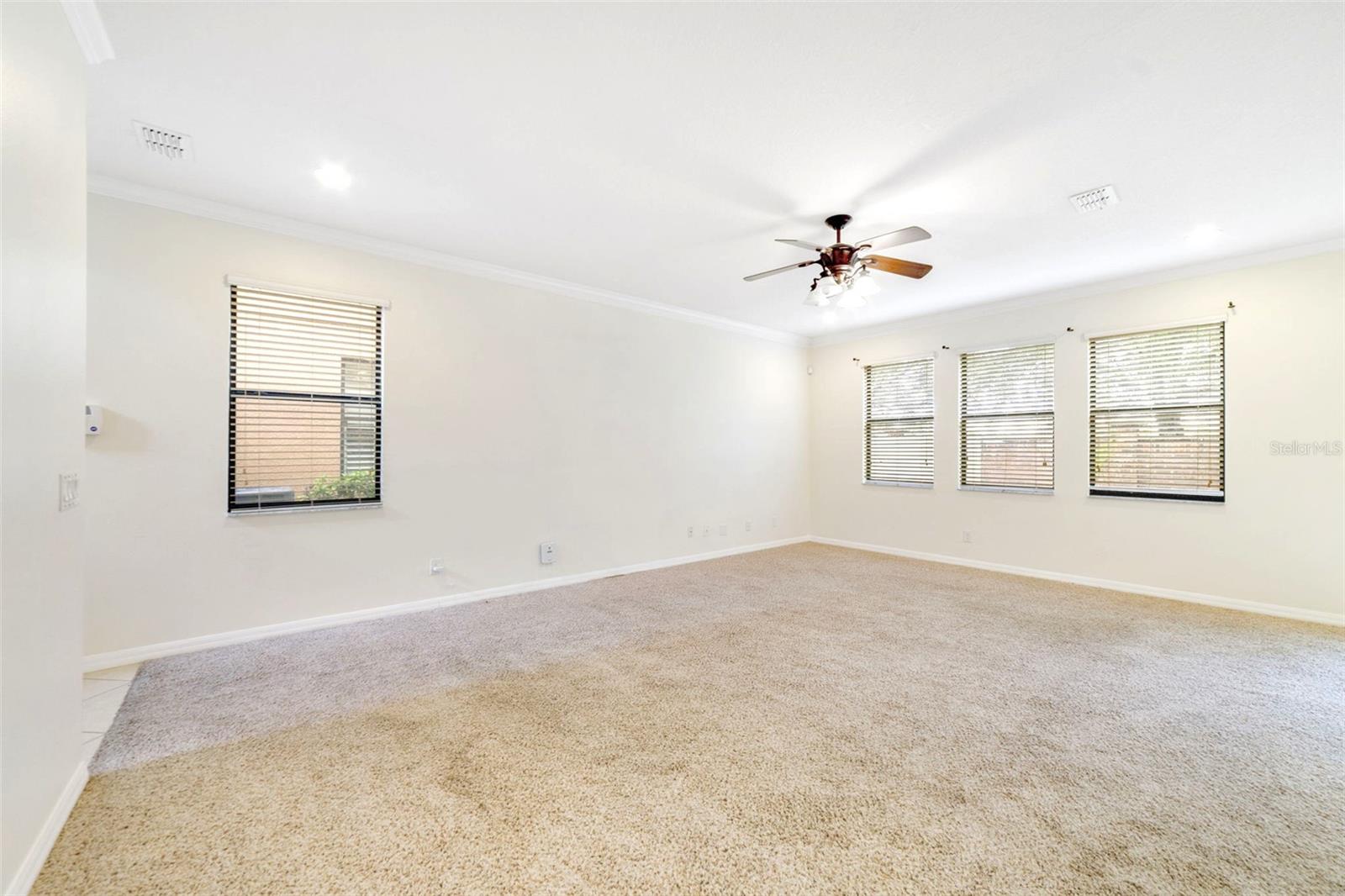 Image 13 of 46 For 1812 Leather Fern Drive