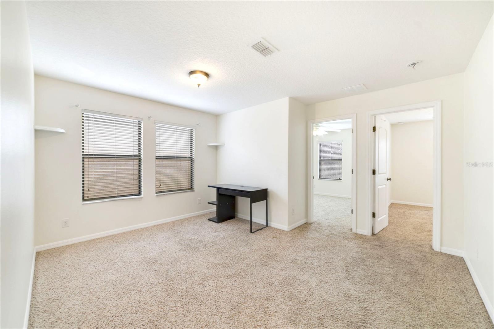 Image 16 of 46 For 1812 Leather Fern Drive