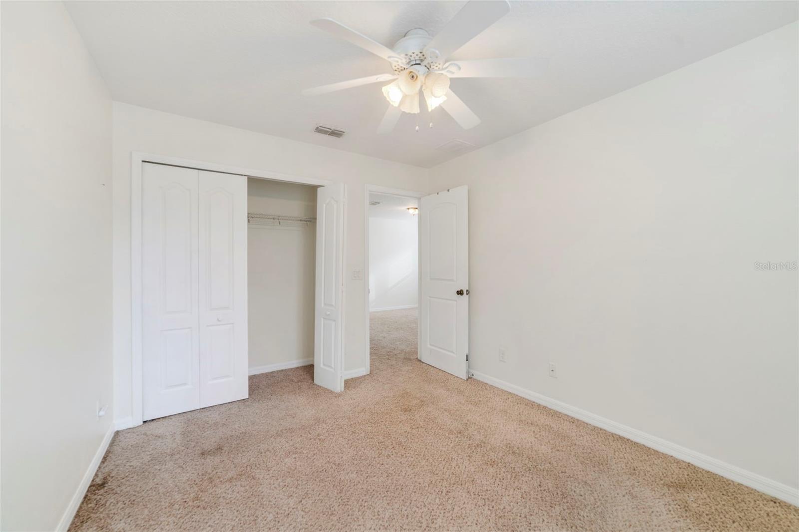 Image 25 of 46 For 1812 Leather Fern Drive