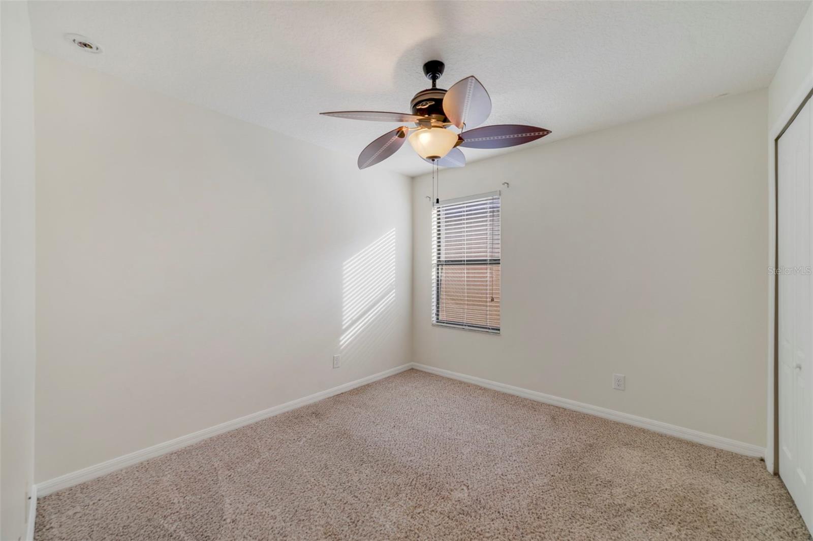 Image 33 of 46 For 1812 Leather Fern Drive