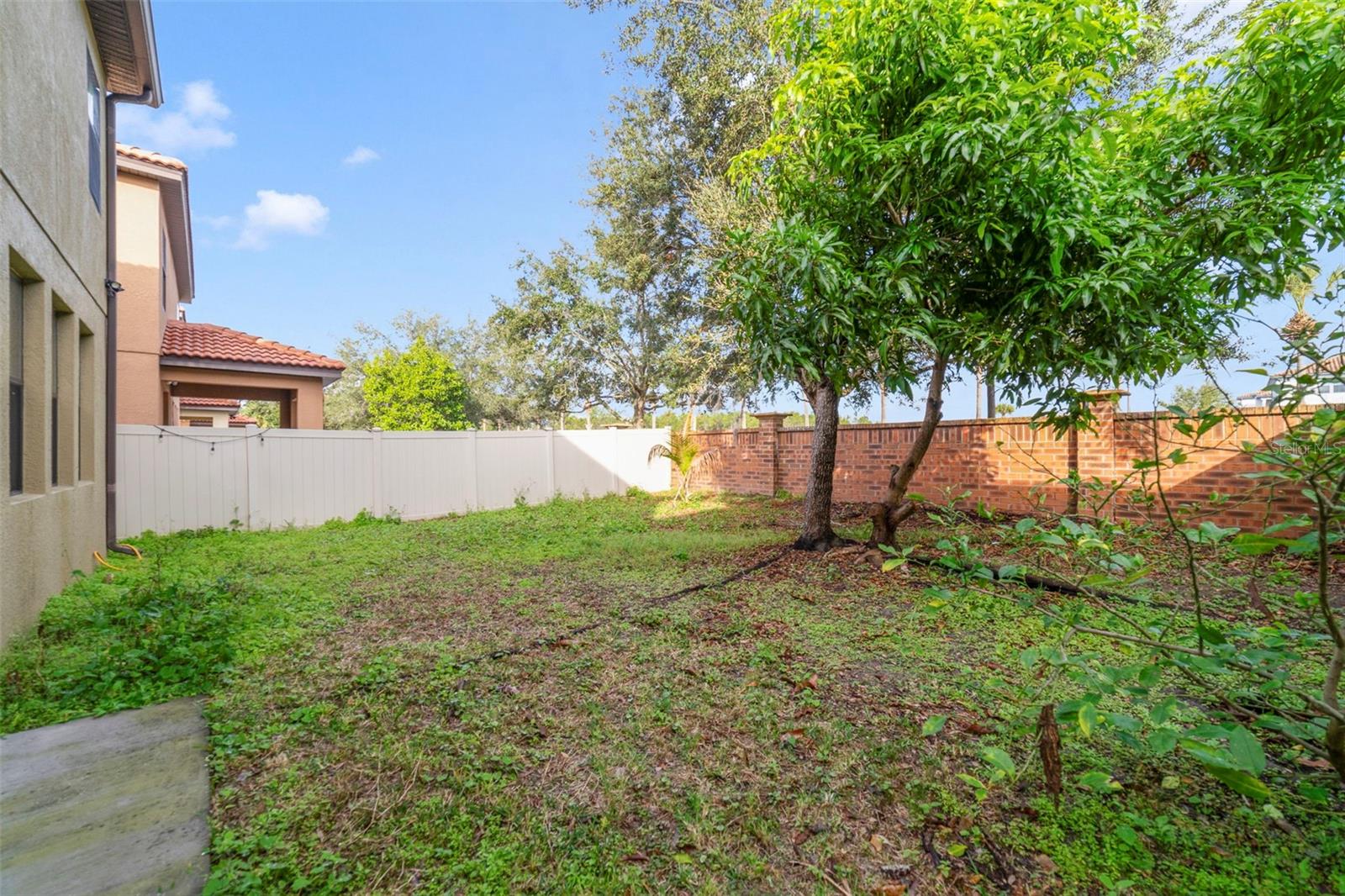 Image 37 of 46 For 1812 Leather Fern Drive