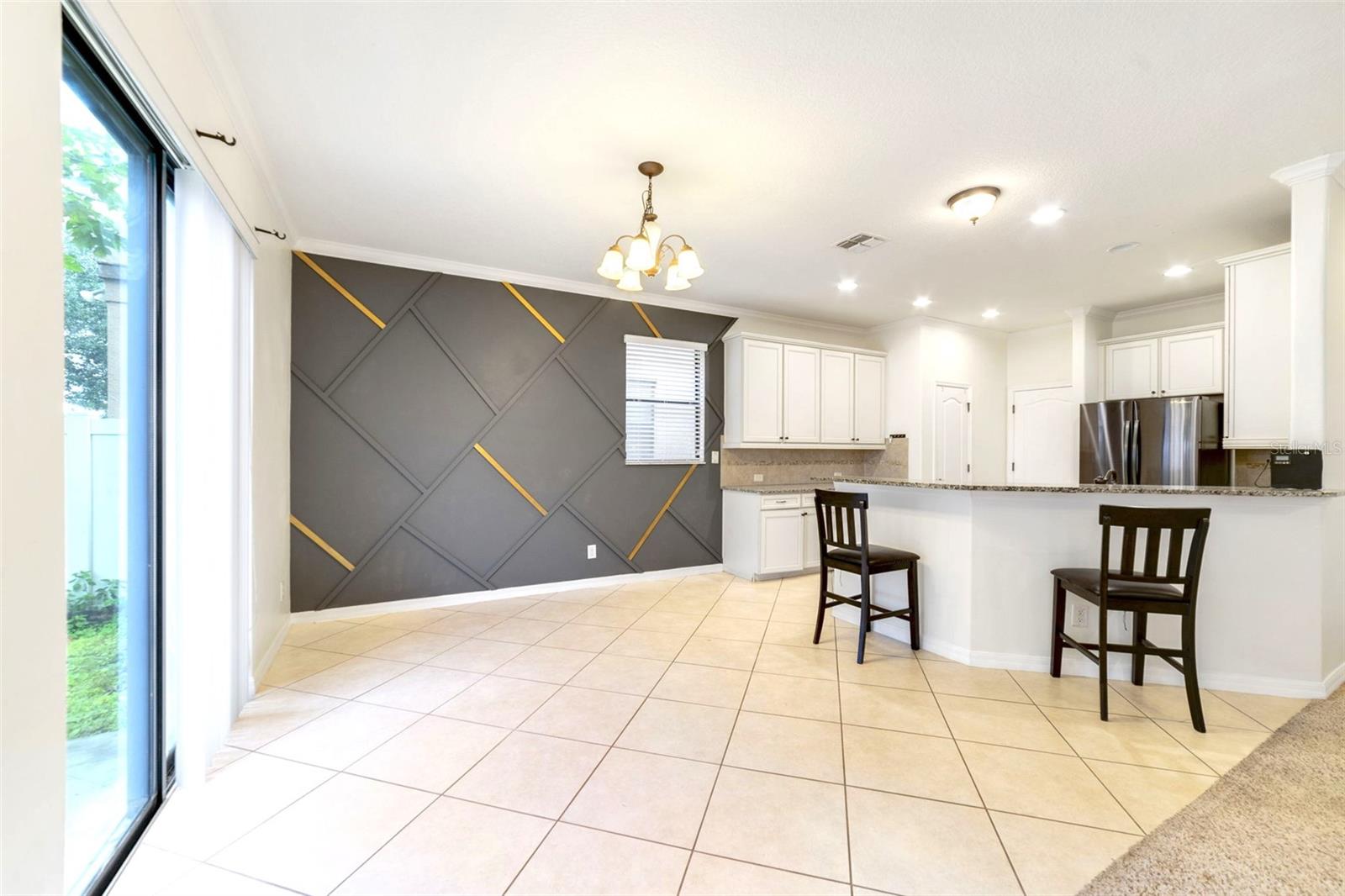 Image 9 of 46 For 1812 Leather Fern Drive