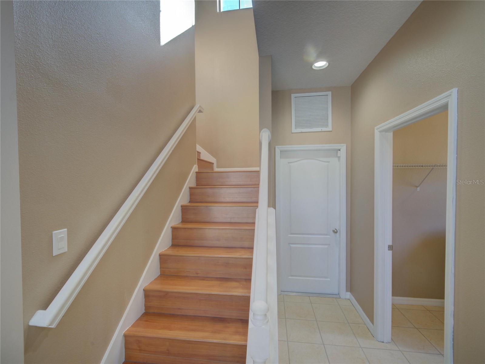 Image 20 of 60 For 2717 Eagle Cliff Drive