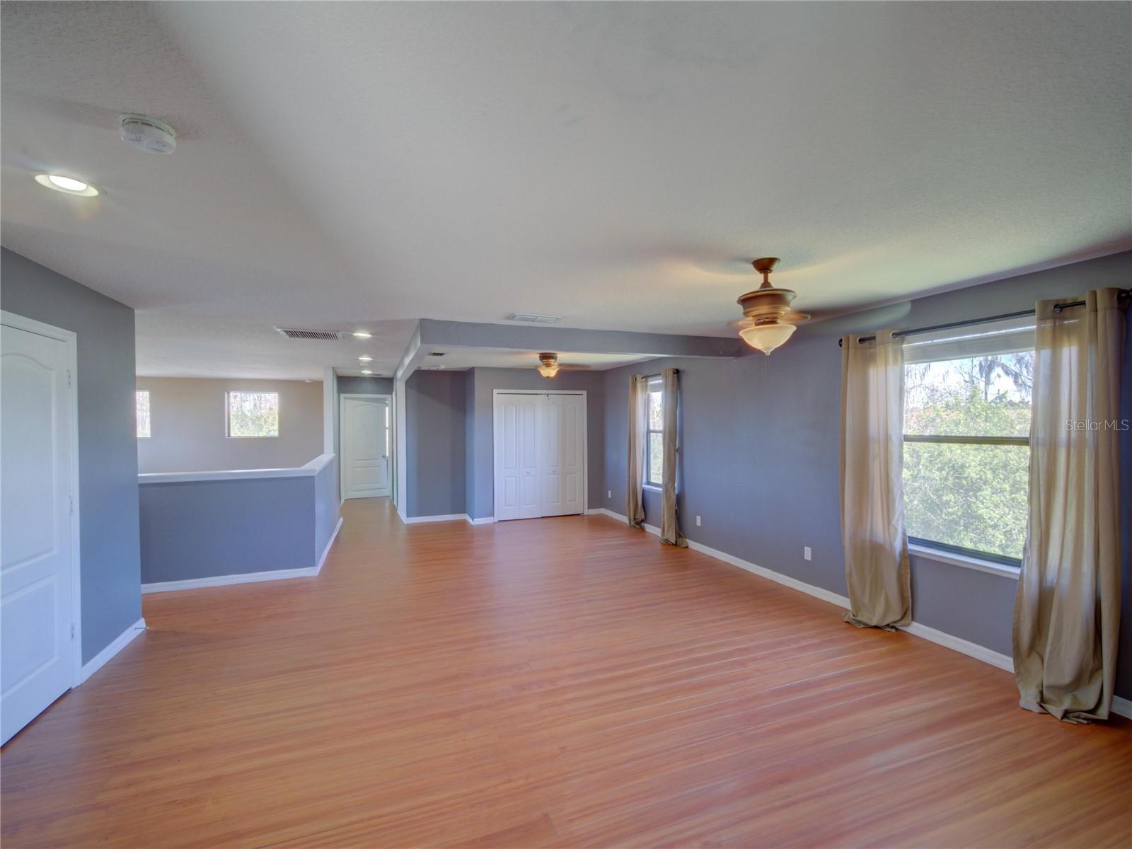 Image 21 of 60 For 2717 Eagle Cliff Drive