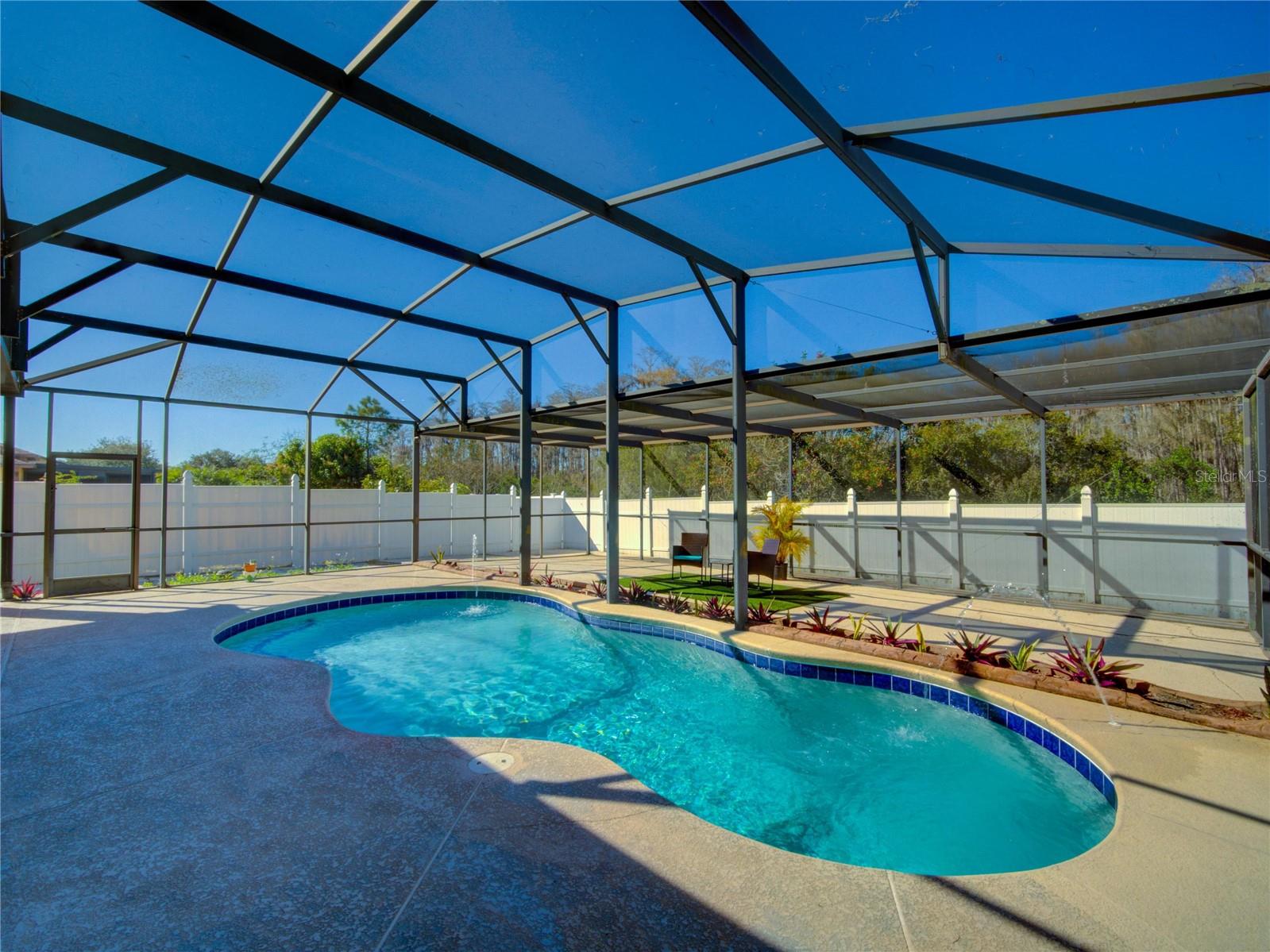 Image 41 of 60 For 2717 Eagle Cliff Drive