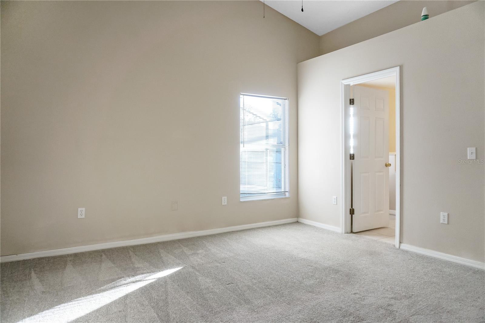 Image 10 of 12 For 155 Clarinet Way