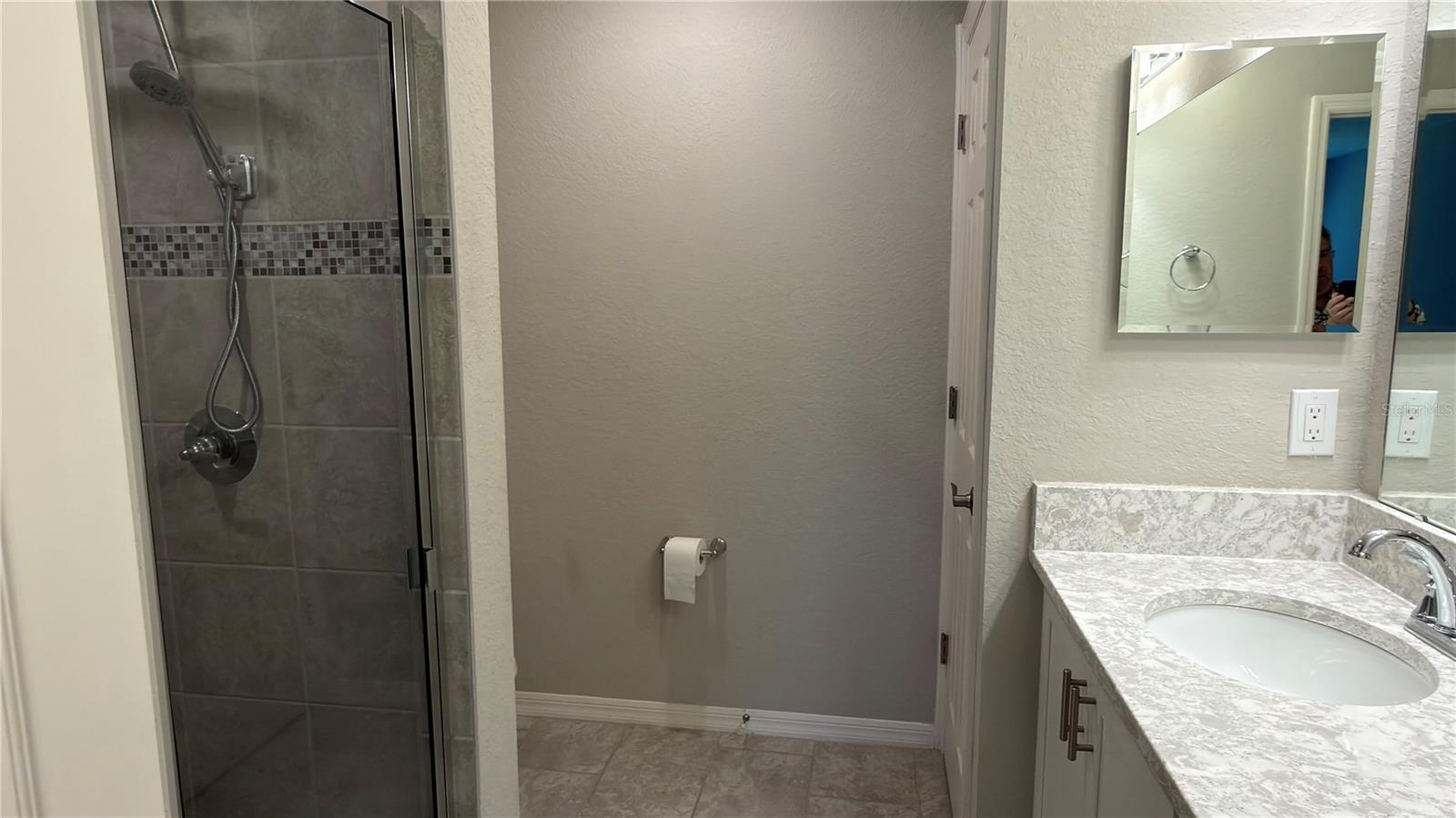 Image 19 of 29 For 1337 Cascade Drive