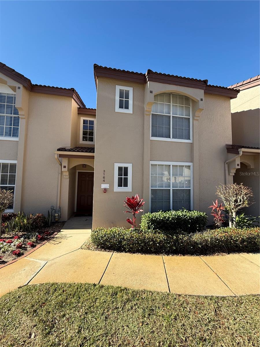 Image 4 of 32 For 3164 Tamarind Circle