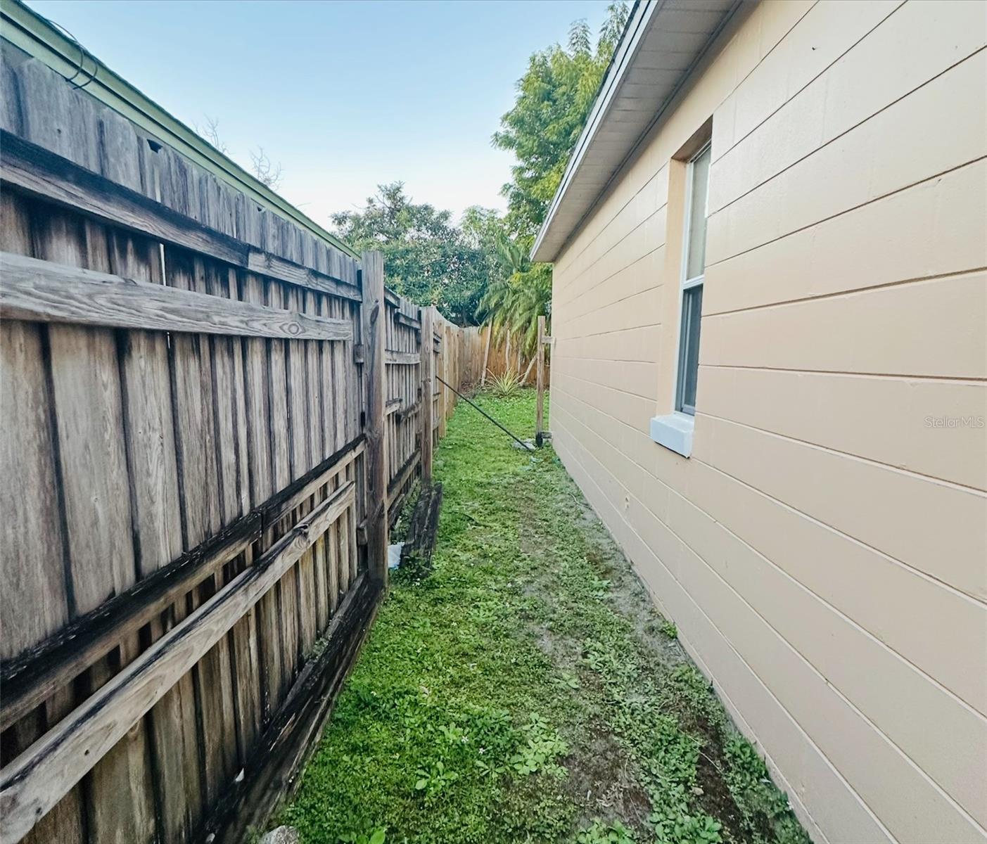 Image 6 of 29 For 11117 Huxley Avenue