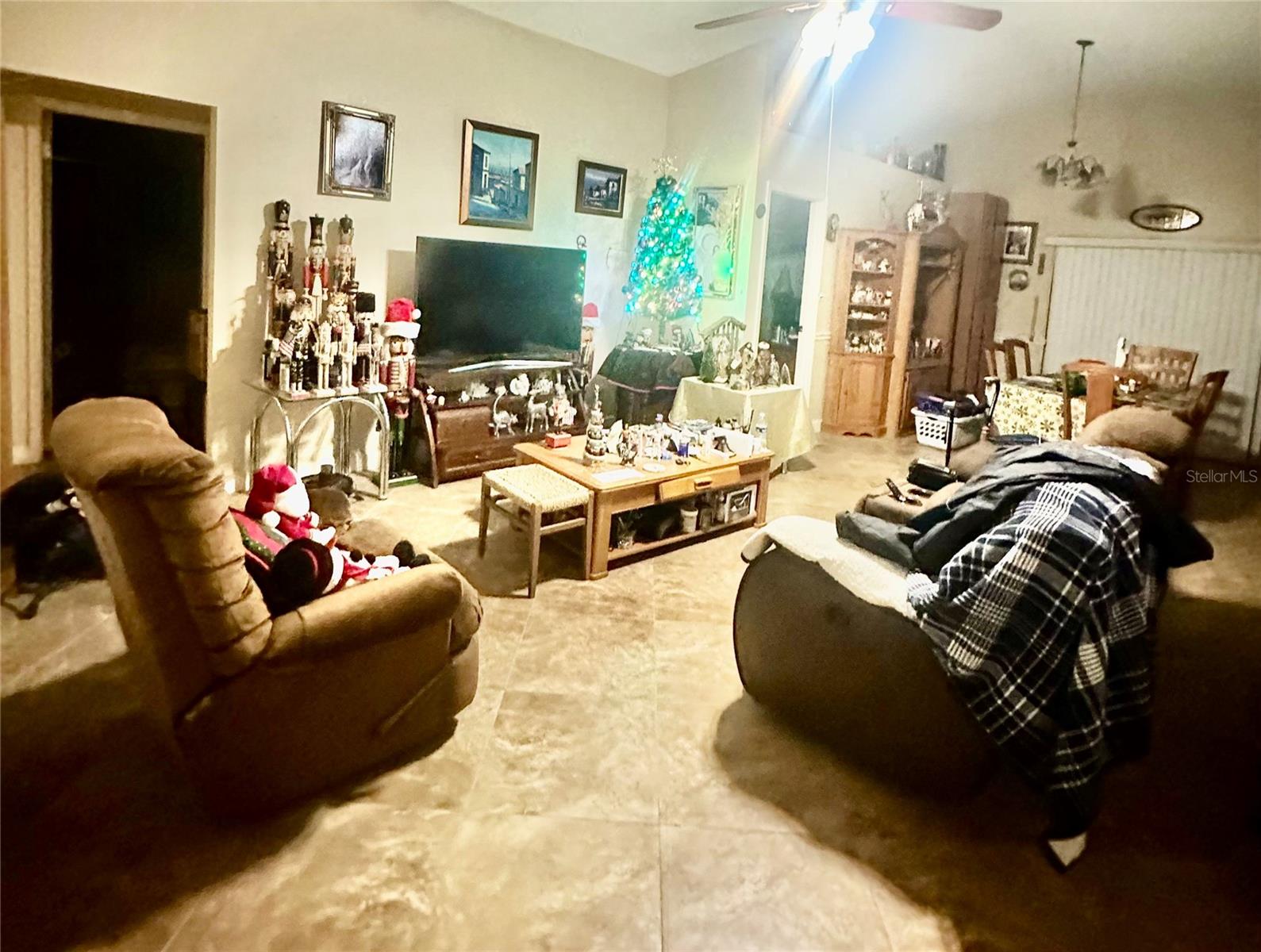 Image 9 of 29 For 11117 Huxley Avenue