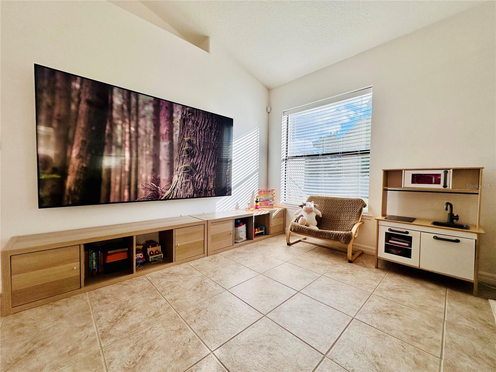 Image 17 of 44 For 3840 Marietta Way