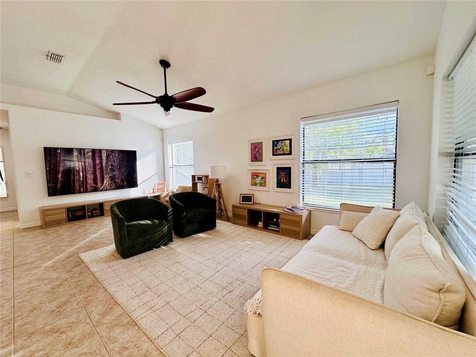 Image 18 of 44 For 3840 Marietta Way