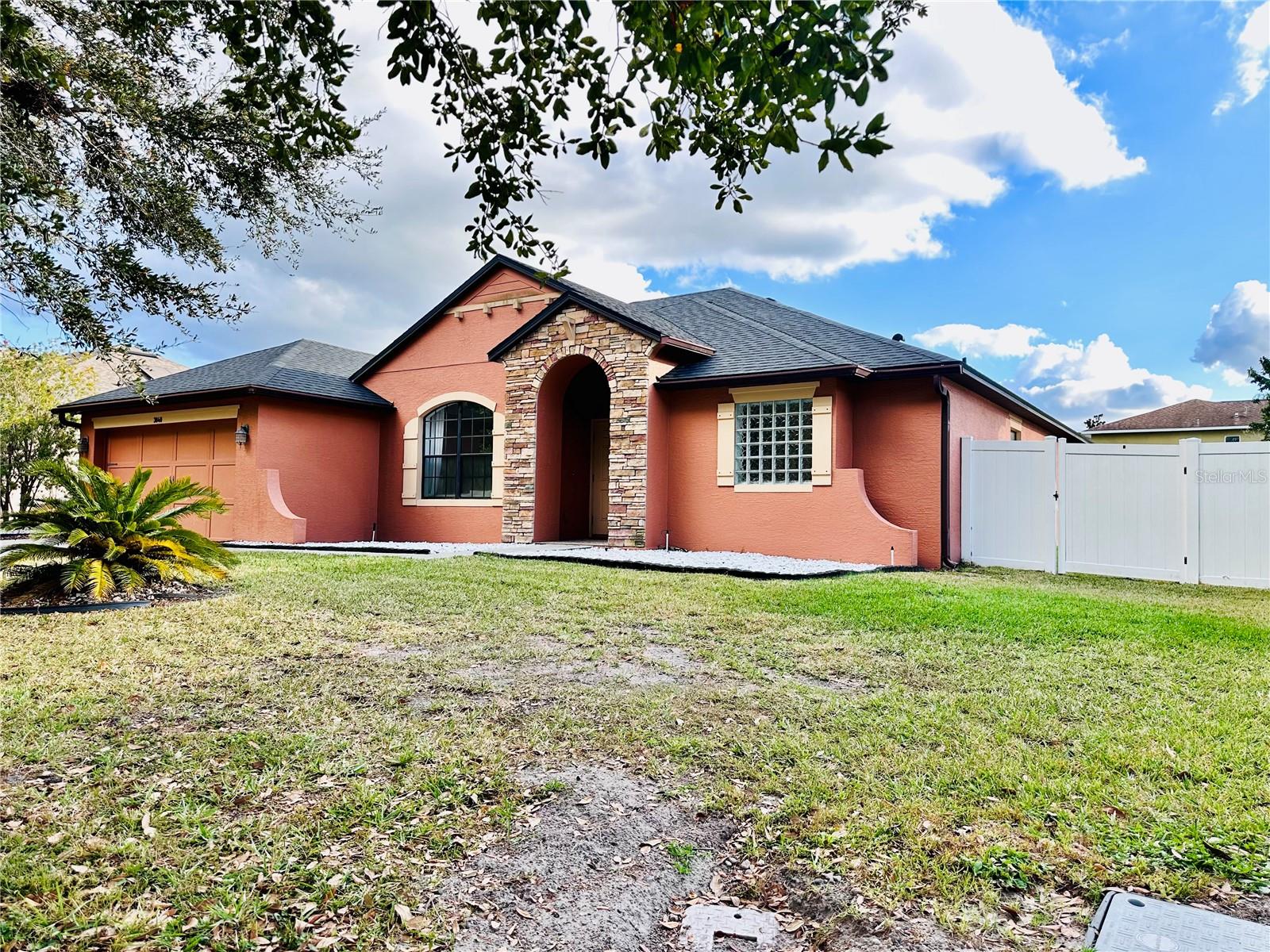 Image 2 of 44 For 3840 Marietta Way