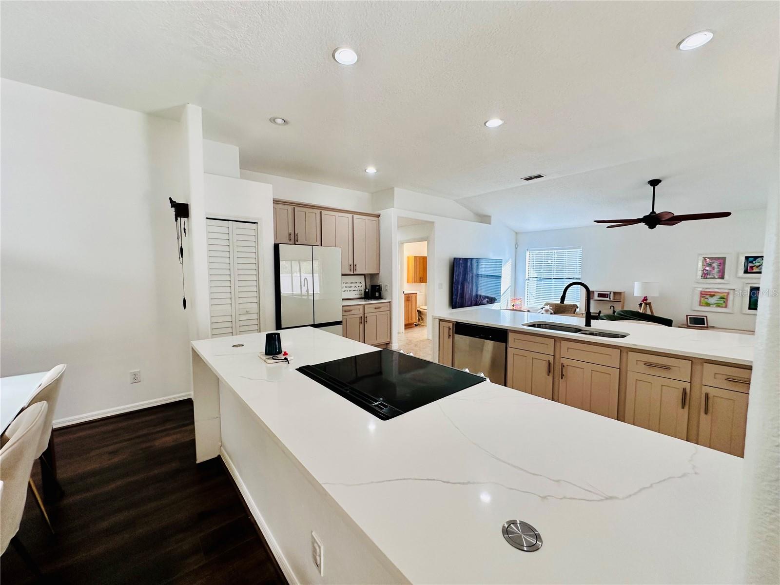 Image 28 of 44 For 3840 Marietta Way