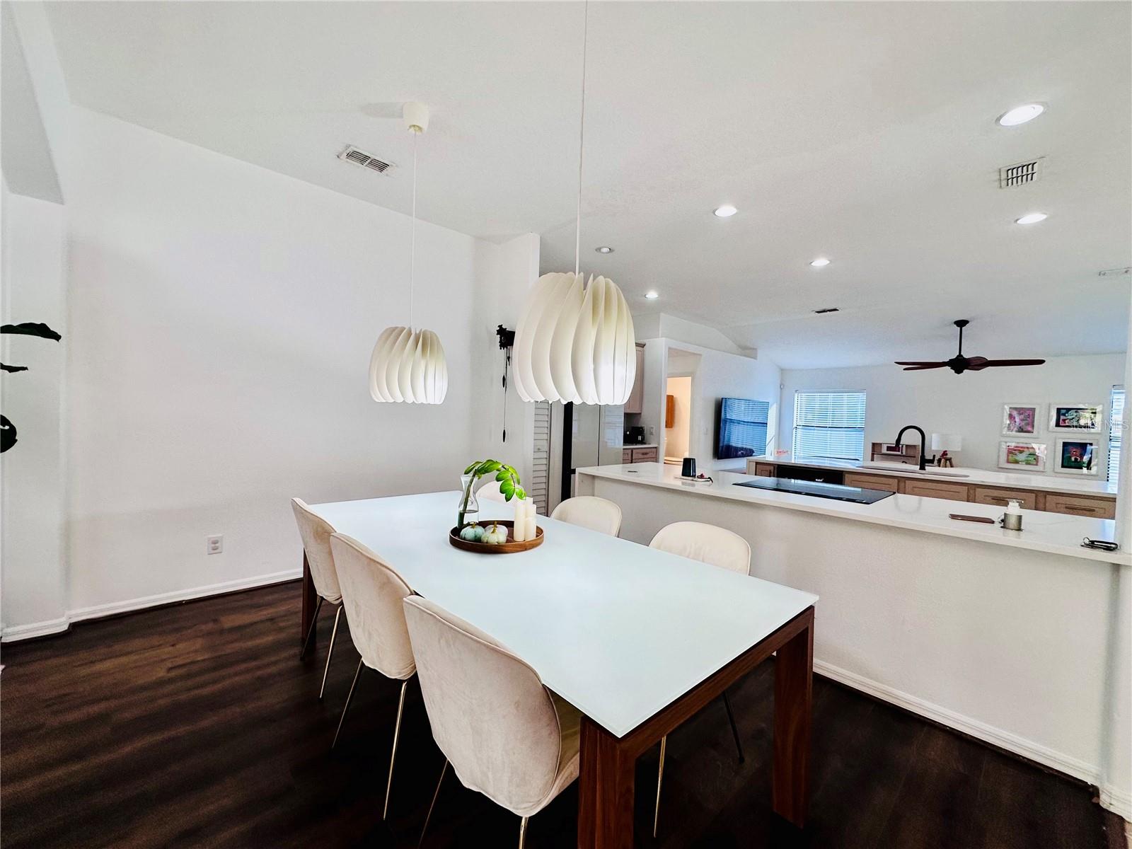 Image 33 of 44 For 3840 Marietta Way