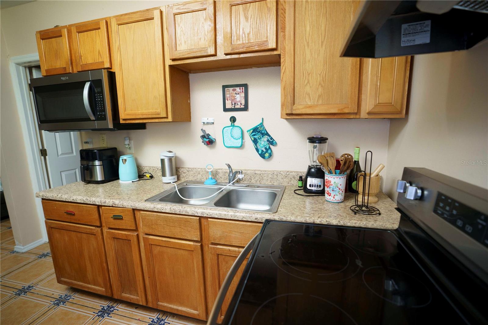 Image 32 of 63 For 2508 Paradise Circle