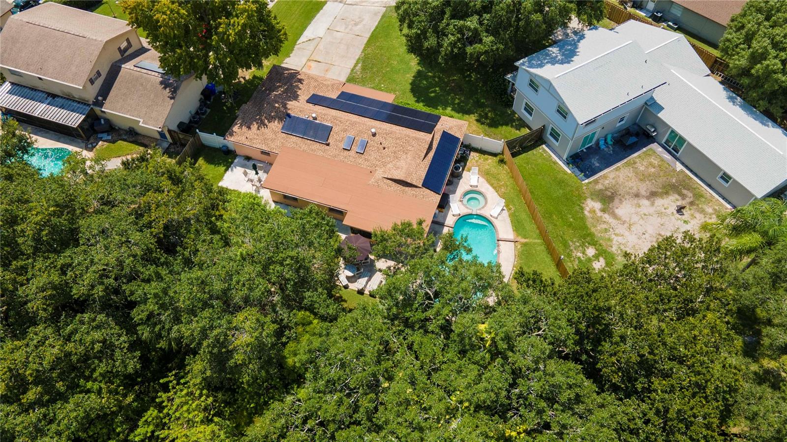 Image 40 of 63 For 2508 Paradise Circle