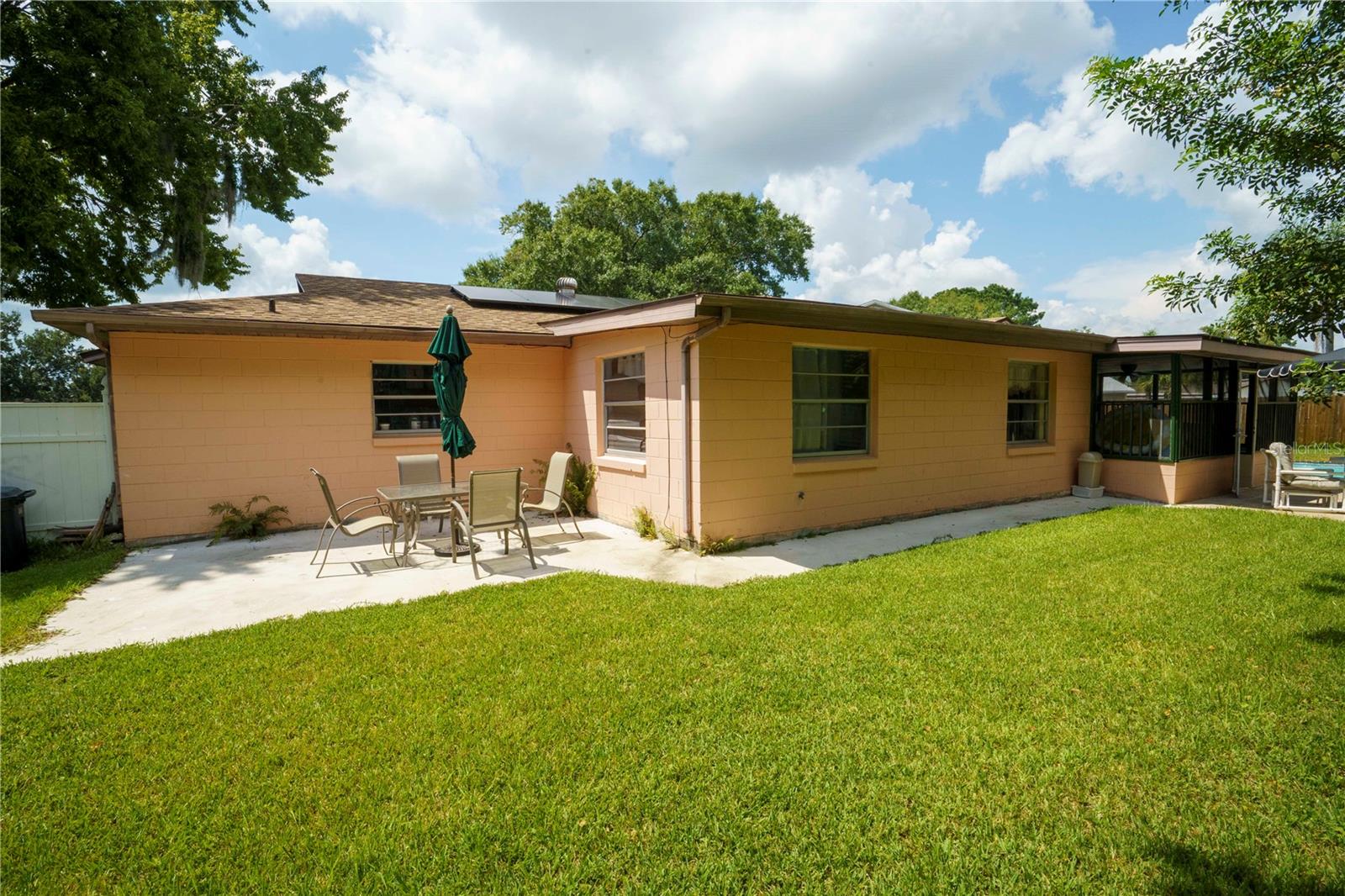 Image 6 of 63 For 2508 Paradise Circle